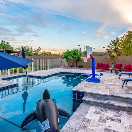 Pet-Friendly Glendale Home With Pool And Putting Green Phoenix Exterior photo