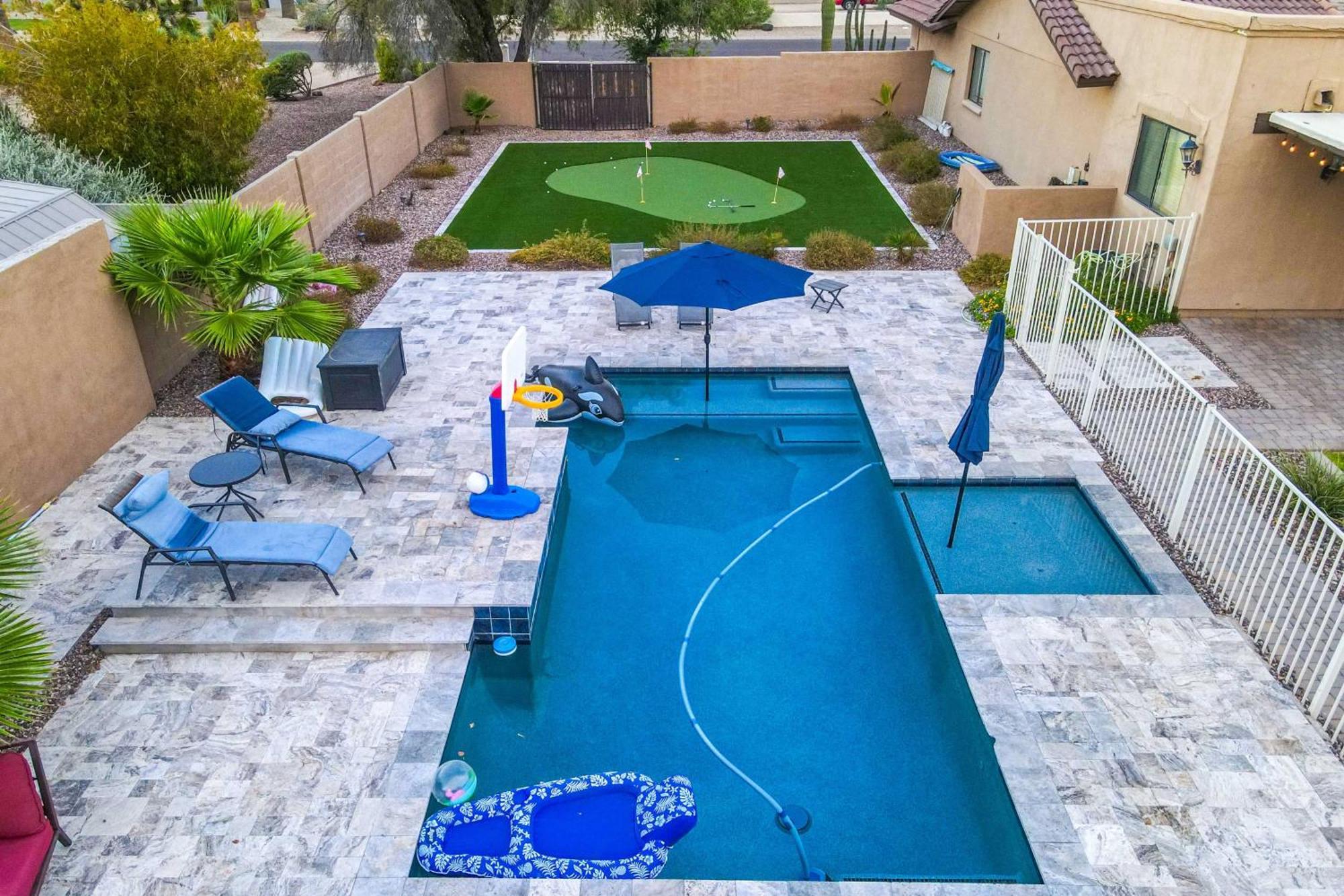 Pet-Friendly Glendale Home With Pool And Putting Green Phoenix Exterior photo